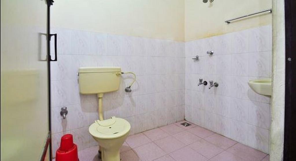 Hotel Srinivas Kochi Ngoại thất bức ảnh