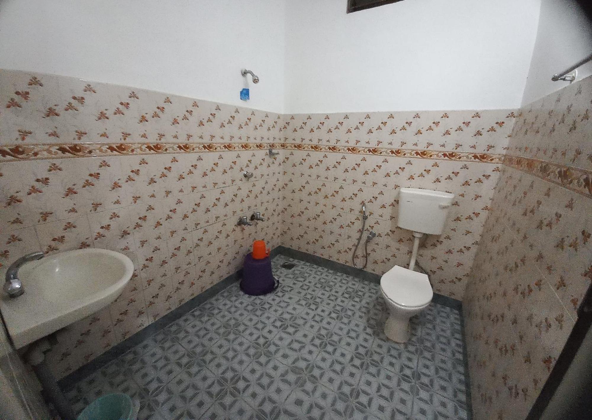 Hotel Srinivas Kochi Ngoại thất bức ảnh